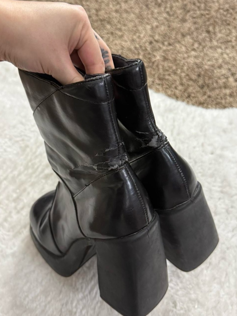 90’s grunge mall goth faux leather patchwork chunky platform boots - Picture 4 of 5